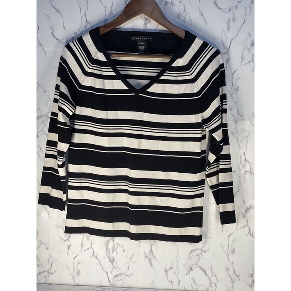 Apostrophe Women’s Black & White Striped Shirt Size Large 14/16 Stretch - Picture 1 of 6